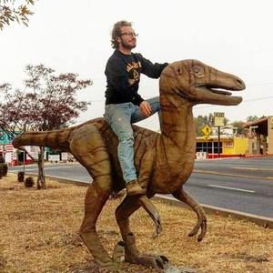 Meet your Posher, Adrian